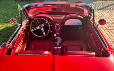 Unknown-Corvette-1964-Red-Velvet-23