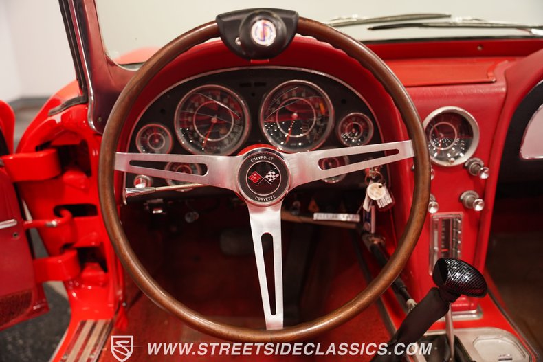 Unknown-Corvette-1964-Riverside-Red-Red-10