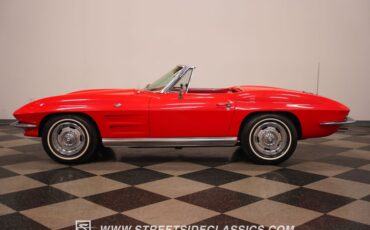 Unknown-Corvette-1964-Riverside-Red-Red-19