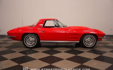 Unknown-Corvette-1964-Riverside-Red-Red-2