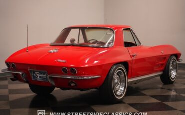 Unknown-Corvette-1964-Riverside-Red-Red-26