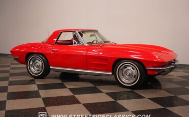 Unknown-Corvette-1964-Riverside-Red-Red-28