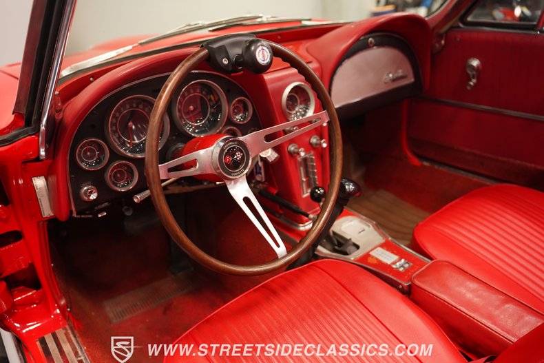 Unknown-Corvette-1964-Riverside-Red-Red-49