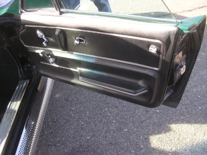 Unknown-Corvette-1965-2
