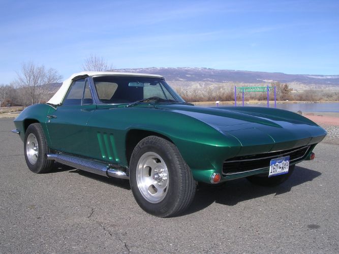 Unknown-Corvette-1965-3