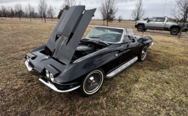 Unknown-Corvette-1965-Black-16