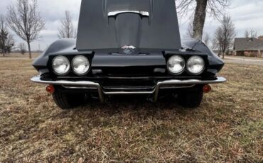 Unknown-Corvette-1965-Black-17