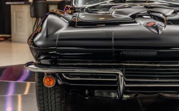 Unknown-Corvette-1965-Black-28