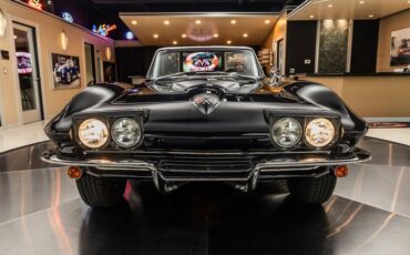 Unknown-Corvette-1965-Black-33