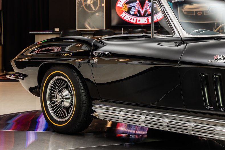 Unknown-Corvette-1965-Black-48