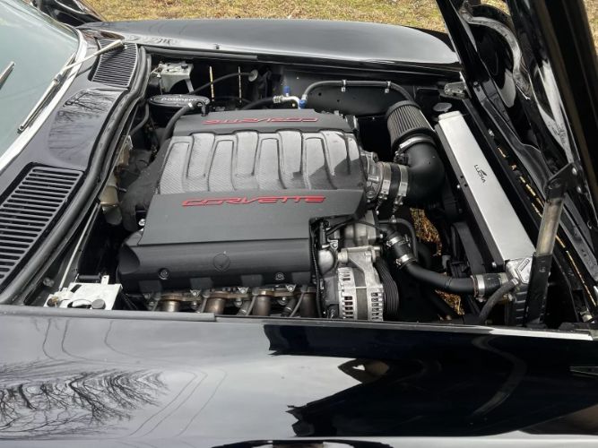 Unknown-Corvette-1965-Black