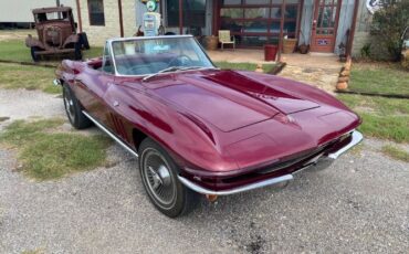 Unknown-Corvette-1965-Burgundy-Black