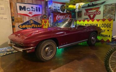 Unknown-Corvette-1965-Burgundy-Black-5
