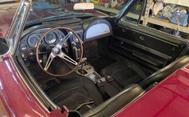 Unknown-Corvette-1965-Burgundy-Black-9