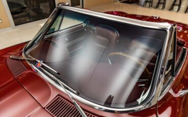 Unknown-Corvette-1965-Burgundy-Maroon-3