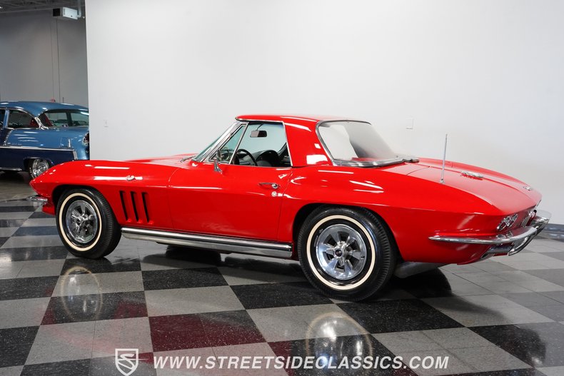 Unknown-Corvette-1965-Rally-Red-Black-11