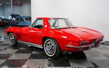 Unknown-Corvette-1965-Rally-Red-Black-12