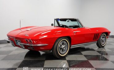 Unknown-Corvette-1965-Rally-Red-Black-15