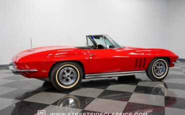 Unknown-Corvette-1965-Rally-Red-Black-16