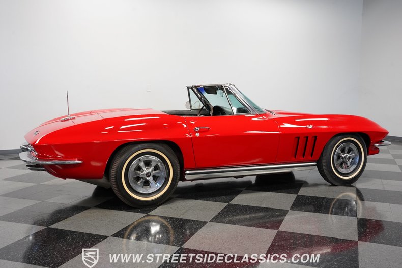 Unknown-Corvette-1965-Rally-Red-Black-16