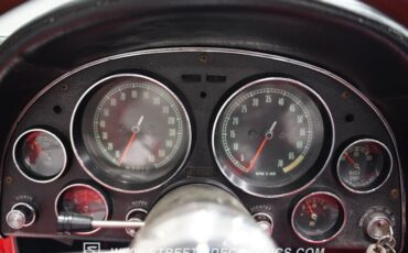 Unknown-Corvette-1965-Rally-Red-Black-18