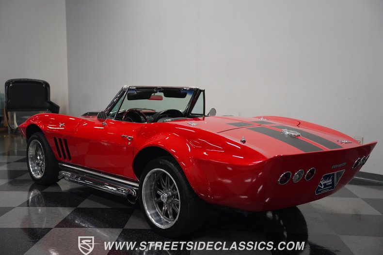 Unknown-Corvette-1965-Rally-Red-Black-23