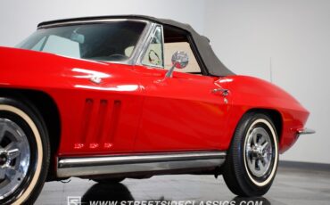 Unknown-Corvette-1965-Rally-Red-Black-24
