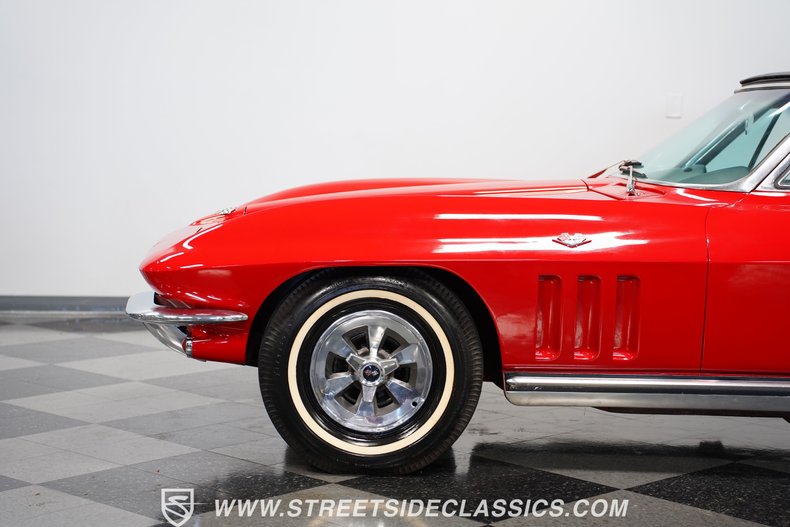 Unknown-Corvette-1965-Rally-Red-Black-25