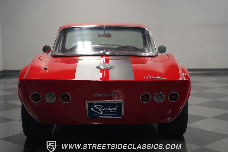 Unknown-Corvette-1965-Rally-Red-Black-26