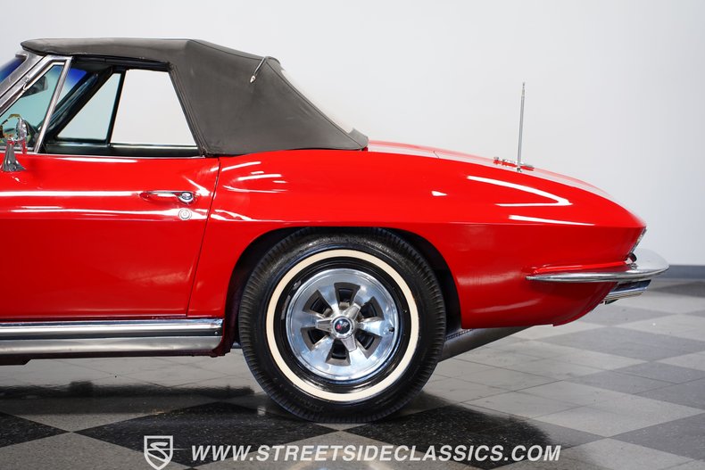 Unknown-Corvette-1965-Rally-Red-Black-26