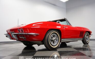 Unknown-Corvette-1965-Rally-Red-Black-29