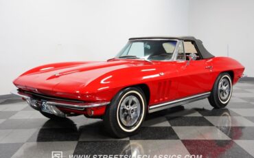 Unknown-Corvette-1965-Rally-Red-Black-3