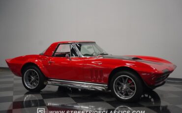 Unknown-Corvette-1965-Rally-Red-Black-30