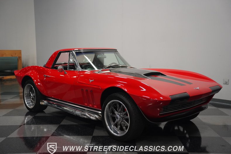 Unknown-Corvette-1965-Rally-Red-Black-31