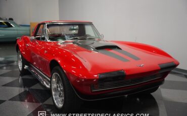 Unknown-Corvette-1965-Rally-Red-Black-32