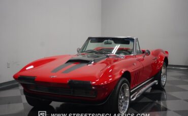 Unknown-Corvette-1965-Rally-Red-Black-34