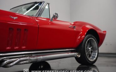 Unknown-Corvette-1965-Rally-Red-Black-37