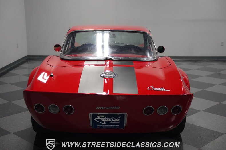 Unknown-Corvette-1965-Rally-Red-Black-38