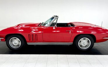 Unknown-Corvette-1965-Rally-Red-Black-48