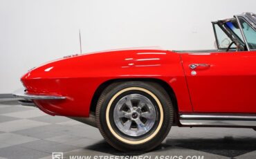Unknown-Corvette-1965-Rally-Red-Black-5
