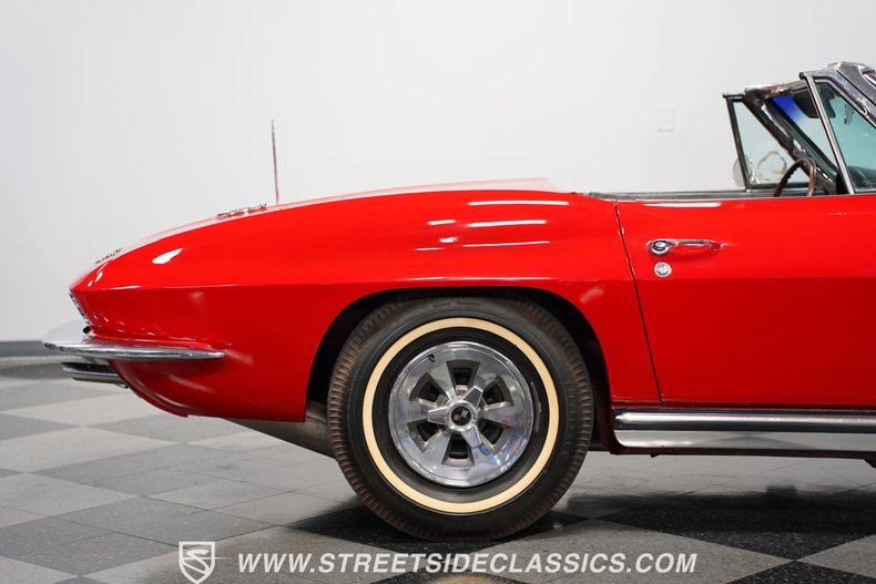 Unknown-Corvette-1965-Rally-Red-Black-5