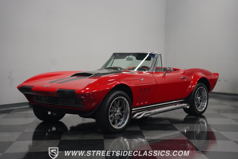 Unknown-Corvette-1965-Rally-Red-Black-6