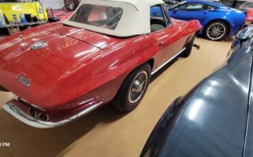 Unknown-Corvette-1965-Red-Black-3