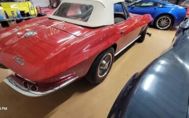 Unknown-Corvette-1965-Red-Black-5