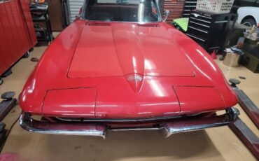 Unknown-Corvette-1965-Red-Black-8