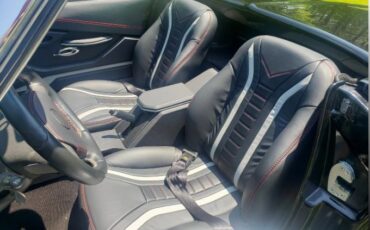 Unknown-Corvette-1965-Tuxedo-black-Gray-Leather-18