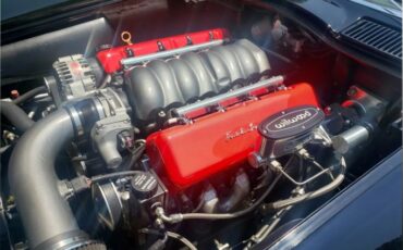 Unknown-Corvette-1965-Tuxedo-black-Gray-Leather-22