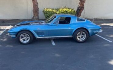 Unknown-Corvette-1966-Blue-Black-Leather-14