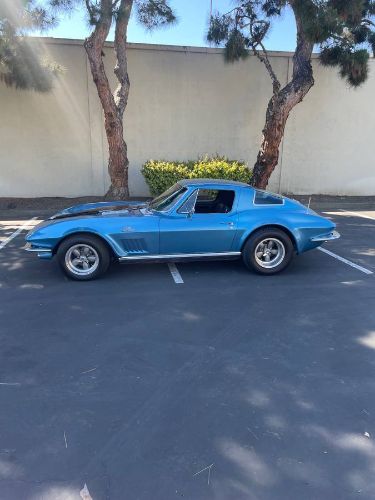 Unknown-Corvette-1966-Blue-Black-Leather-14