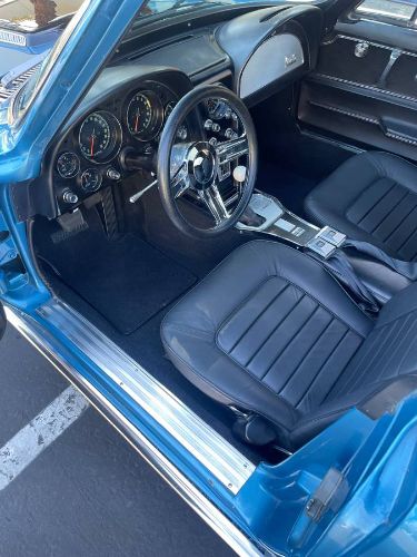 Unknown-Corvette-1966-Blue-Black-Leather-8